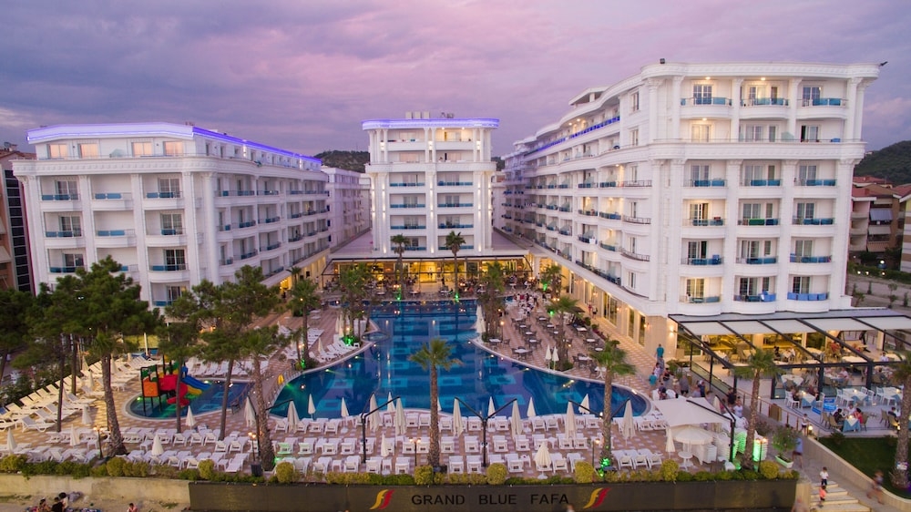 Golem hotel